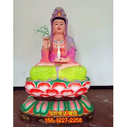 玻璃鋼彩繪觀音雕塑，點綴寺廟美景