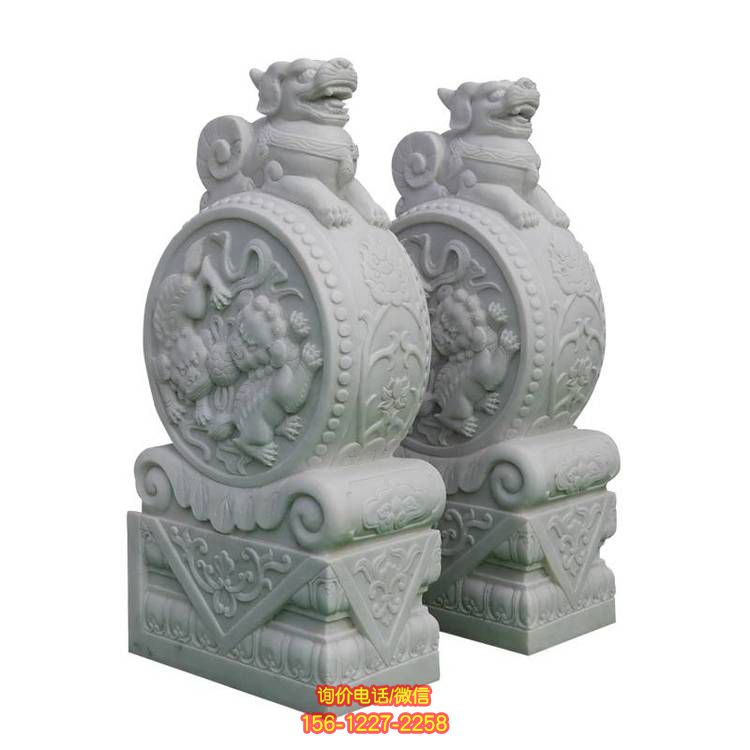 石雕獅子，雕塑裝點庭院