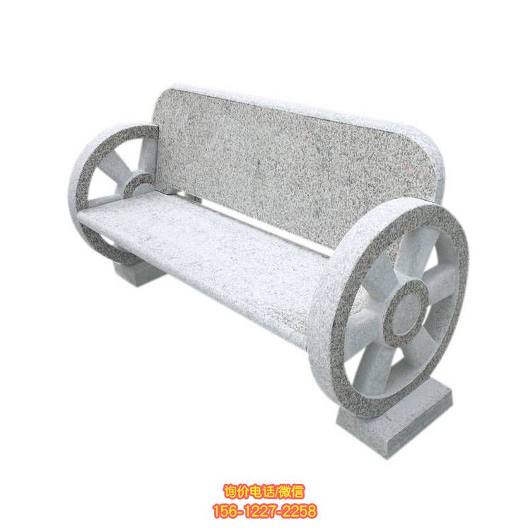 花崗巖雕塑，點綴公園景區(qū)