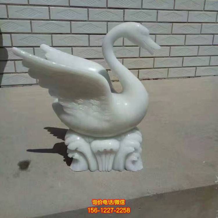 庭院天鵝噴泉雕塑，景觀優雅動人