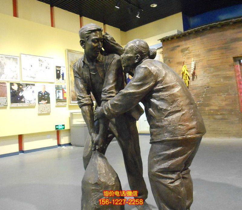 景區幫老人干活銅雕老人雕塑 景區幫老人干活銅雕老人雕塑