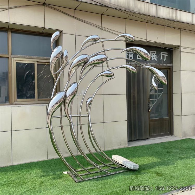 不銹鋼圓環魚群雕塑，不銹鋼抽象小魚雕塑加工廠