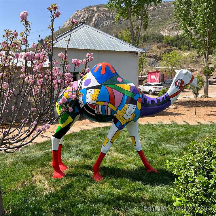 駱駝雕塑81 駱駝雕塑81