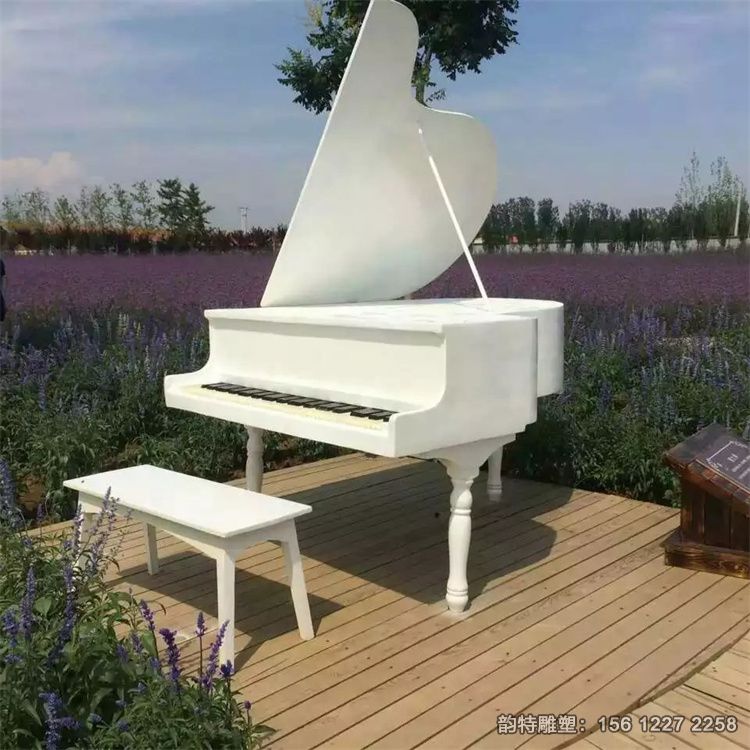 鋼琴雕塑01 鋼琴雕塑01