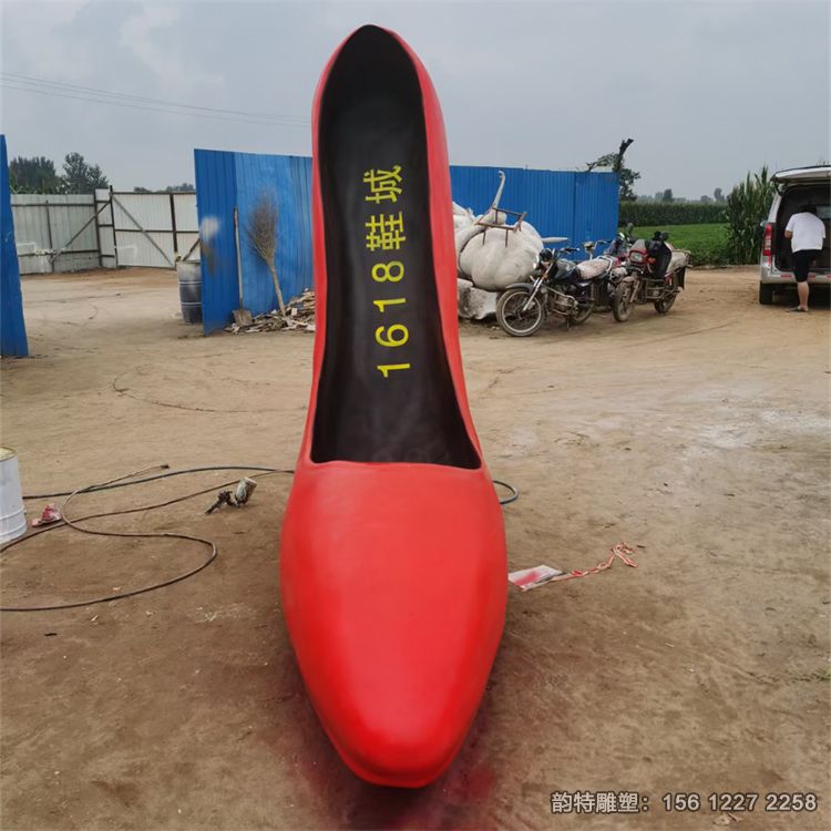 高跟鞋雕塑40 高跟鞋雕塑40